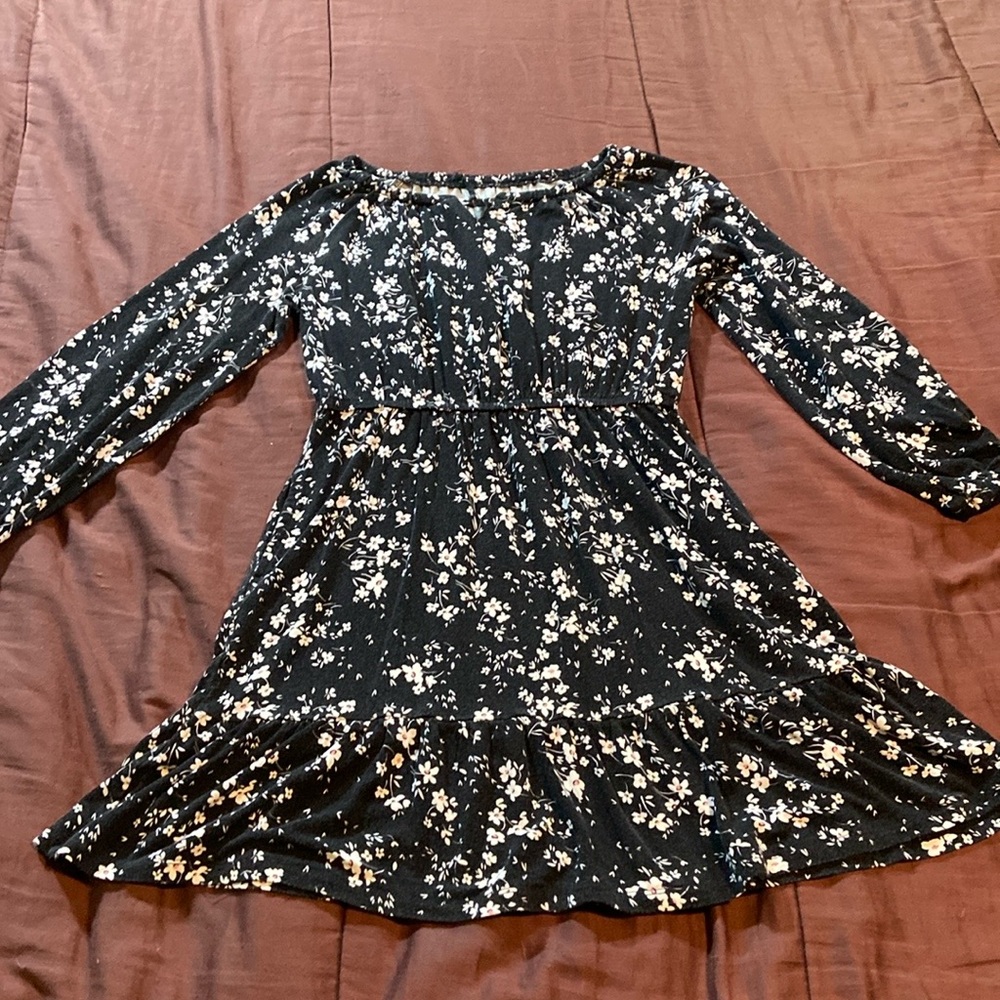 Girl’s Pullover Dress by Bixby Brand.  GUC!
